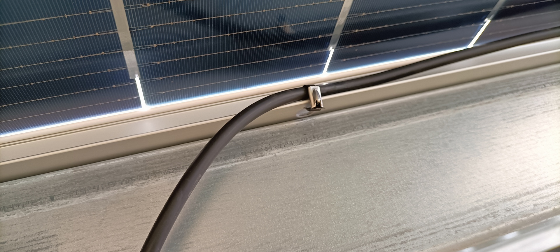 Przewód od panelu fotowoltaicznego